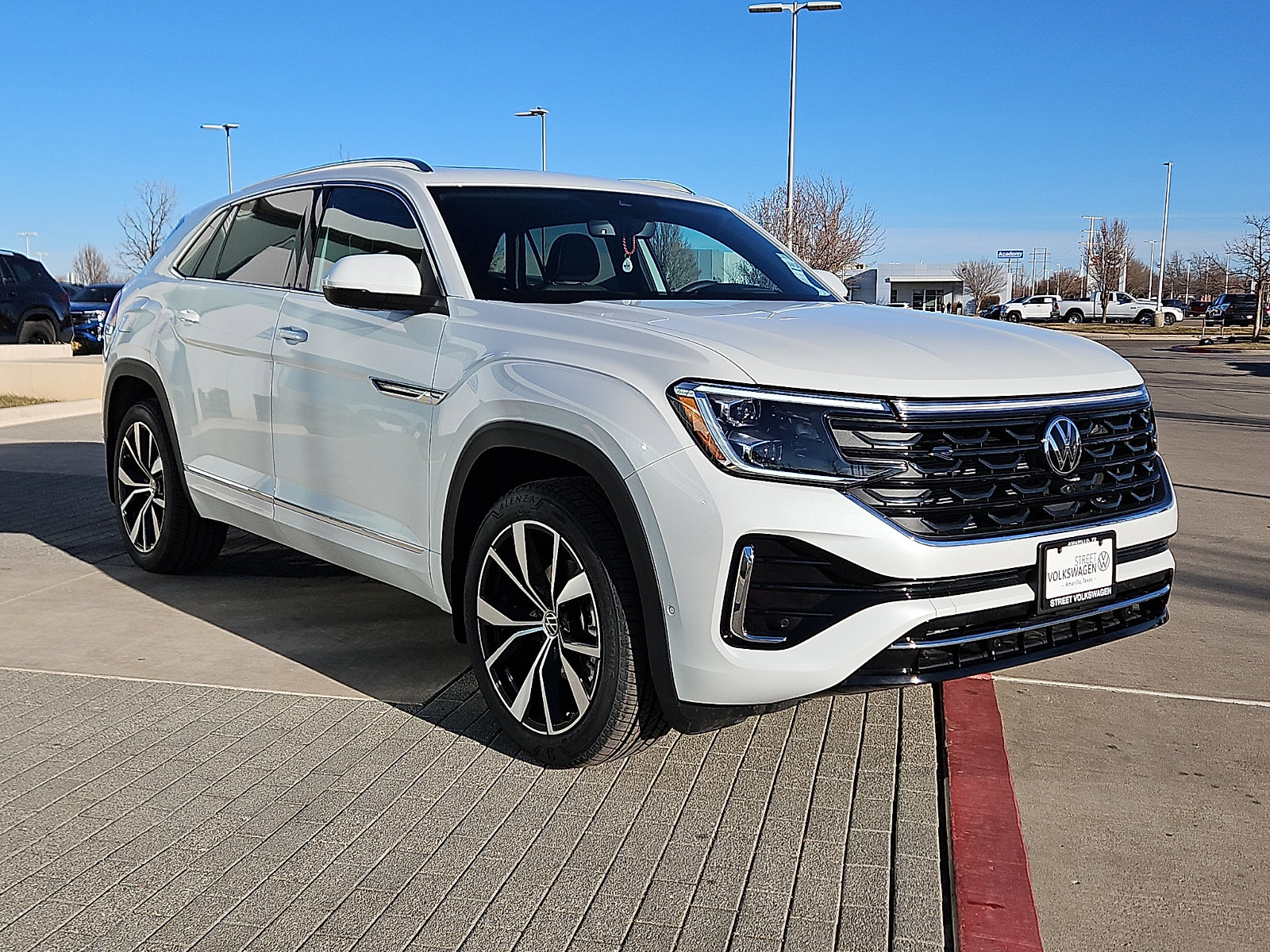 New 2026 Volkswagen Atlas Cross Sport SEL Premium R-Line image 5