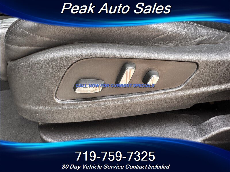 Used 2017 Cadillac XT5 Platinum AWD/4WD image 15
