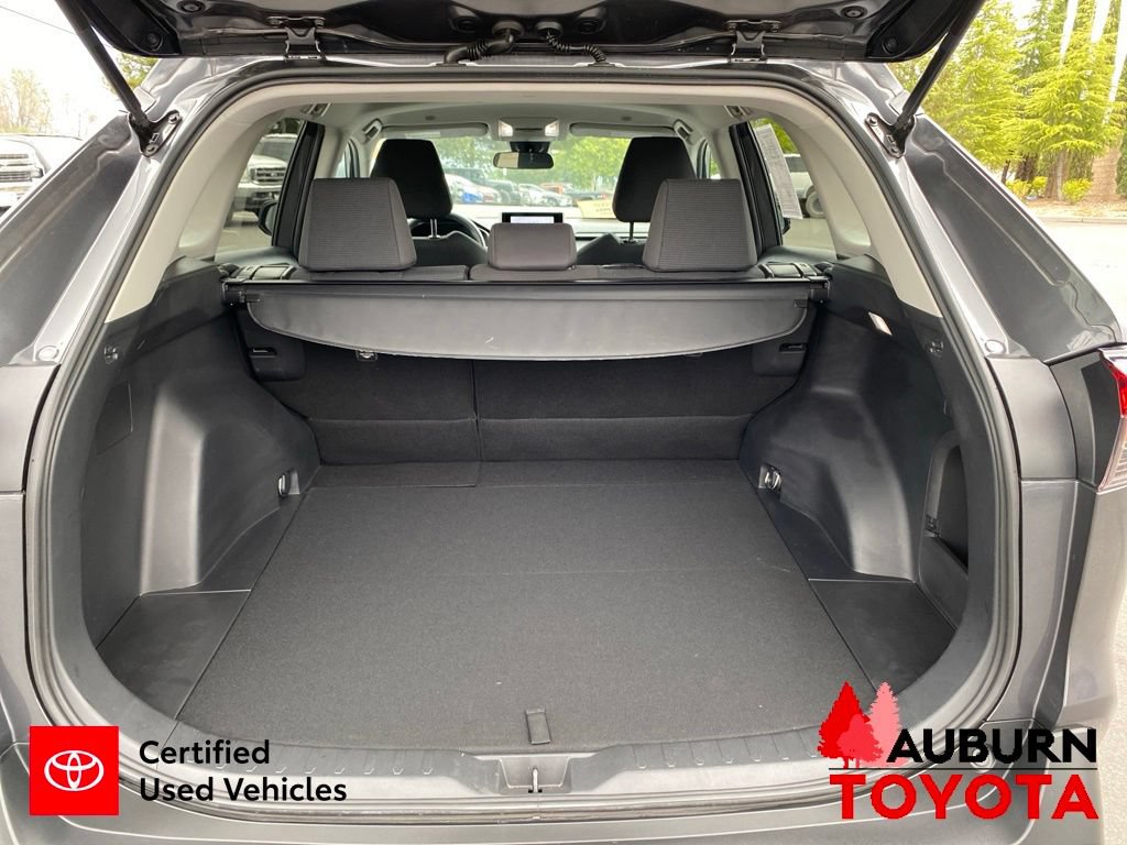 Certified 2024 Toyota RAV4 LE AWD/4WD image 11