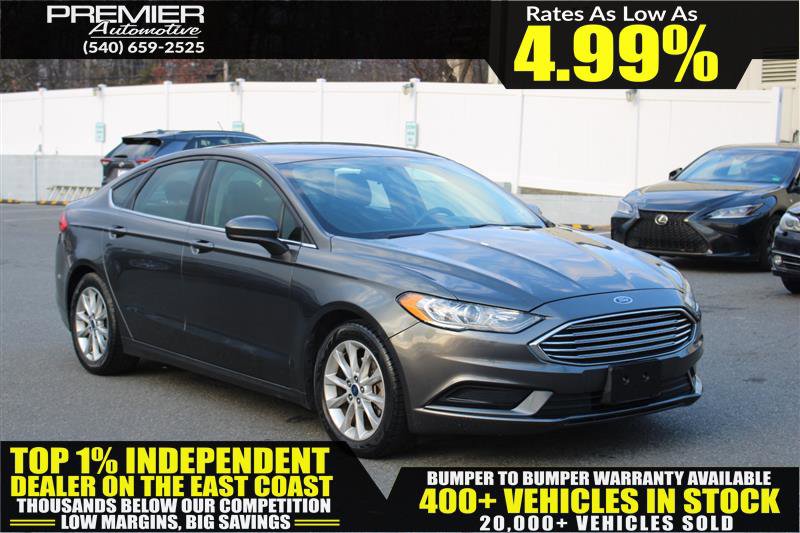 Used 2017 Ford Fusion SE w/ Fusion SE Technology Package image 1
