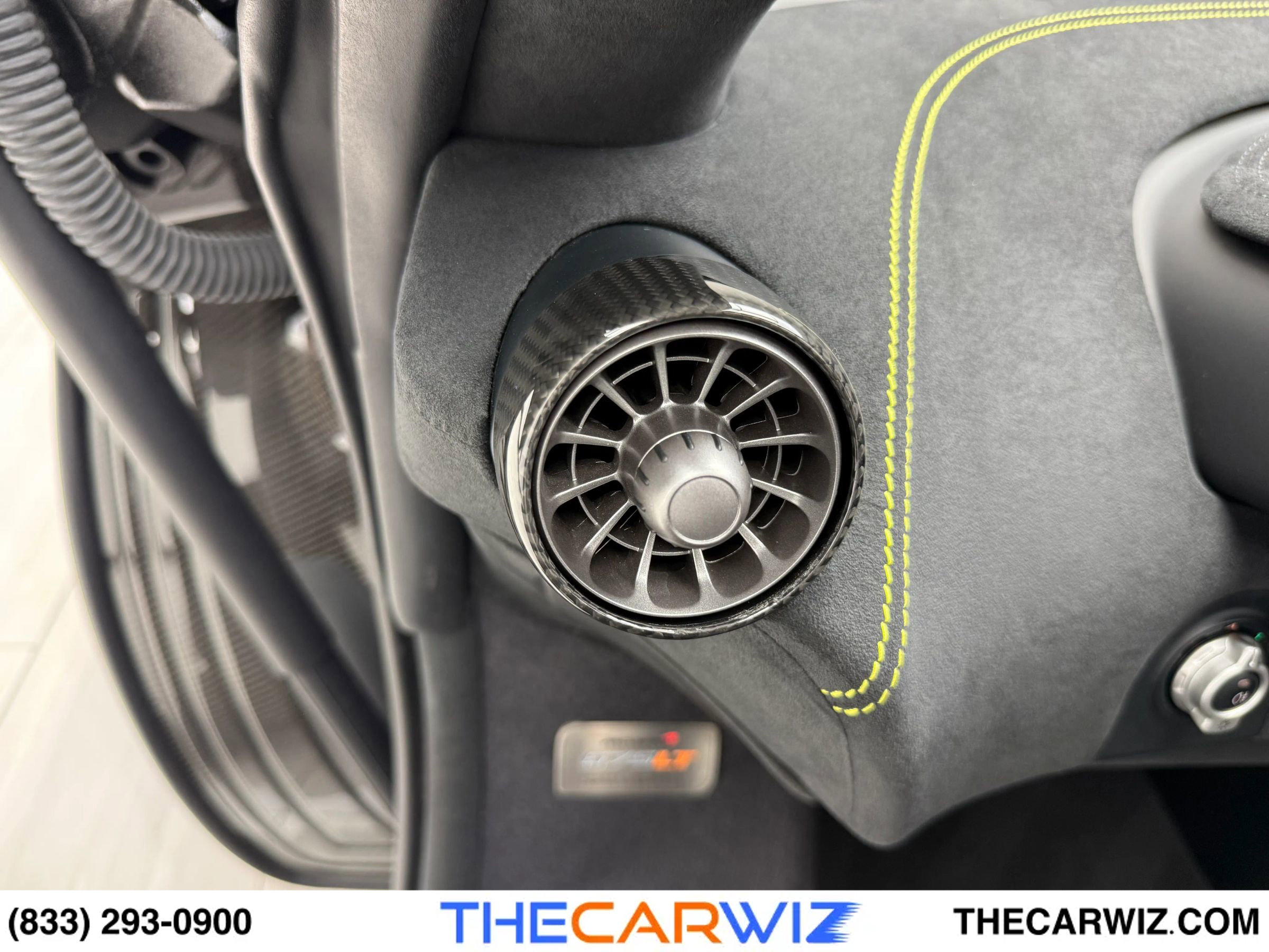 Used 2016 McLaren 675LT Spider image 58