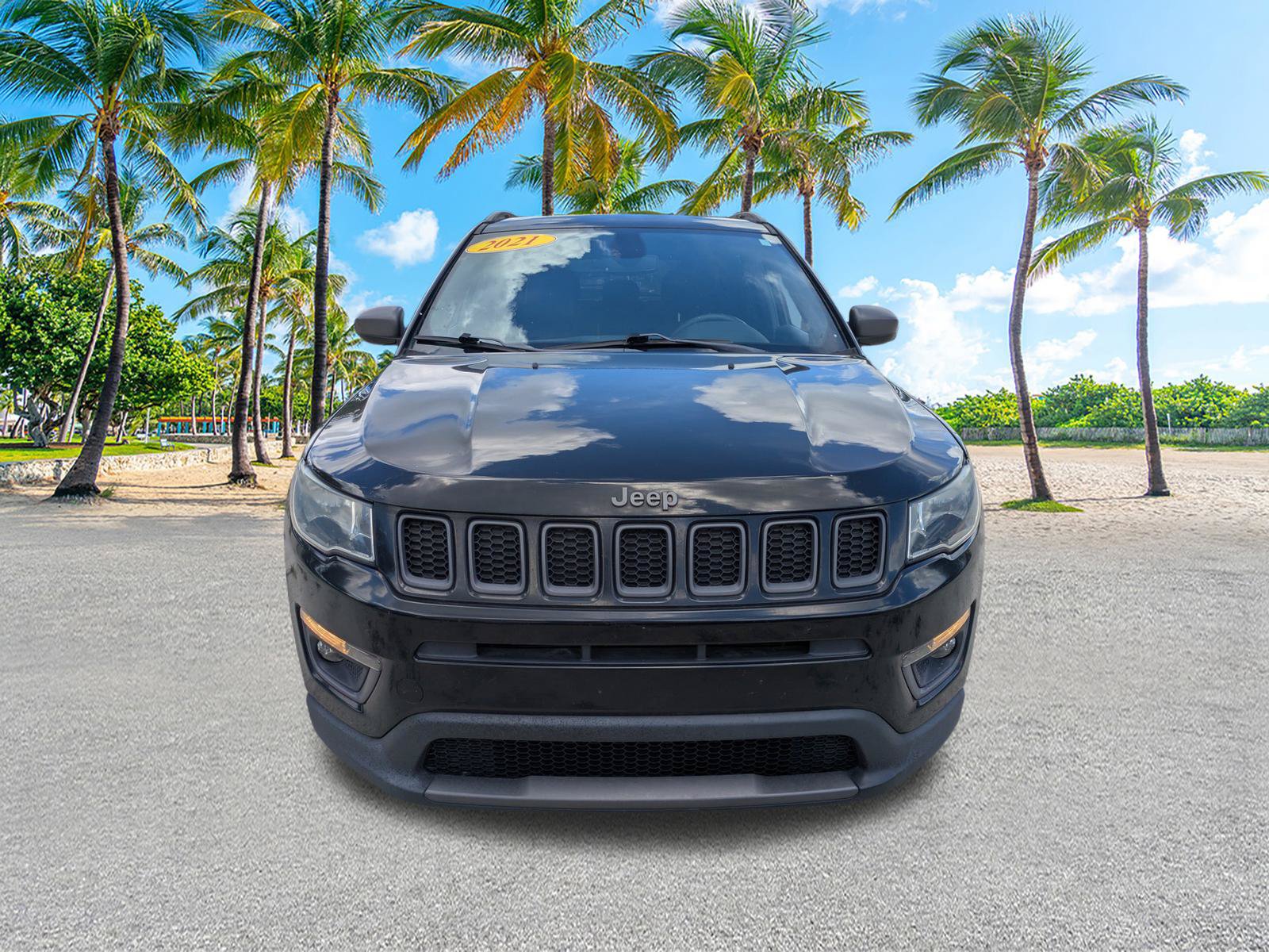 Used 2021 Jeep Compass Latitude FWD image 9
