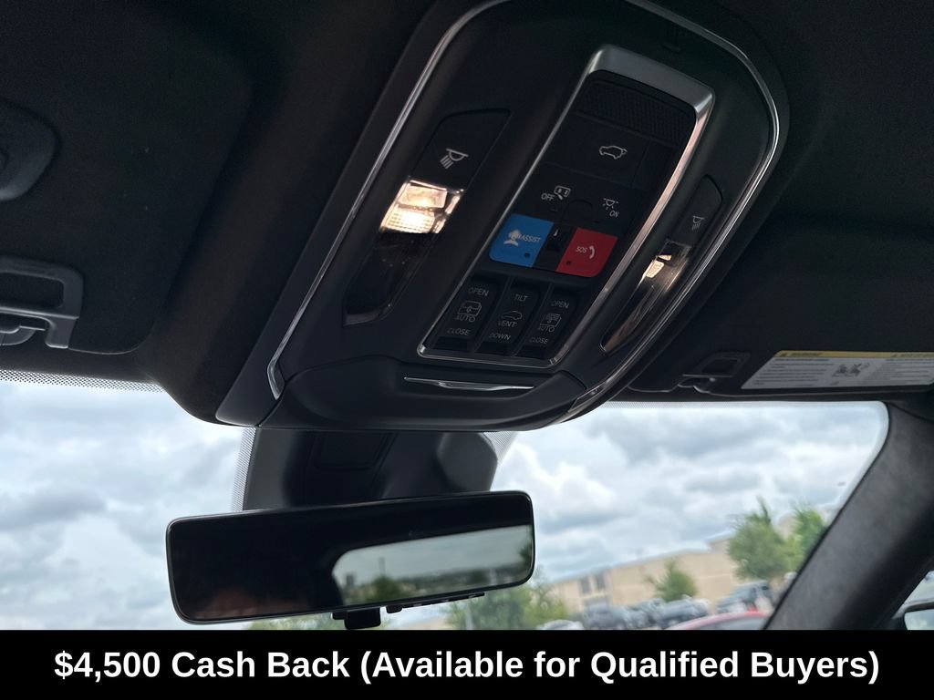 New 2026 Jeep Grand Cherokee Summit w/ Obsidian Package AWD/4WD image 26