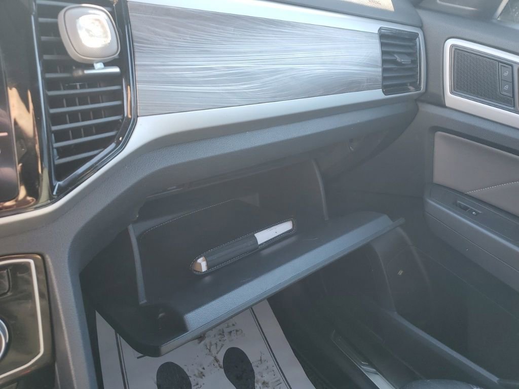 Used 2022 Volkswagen Atlas Cross Sport SE image 20