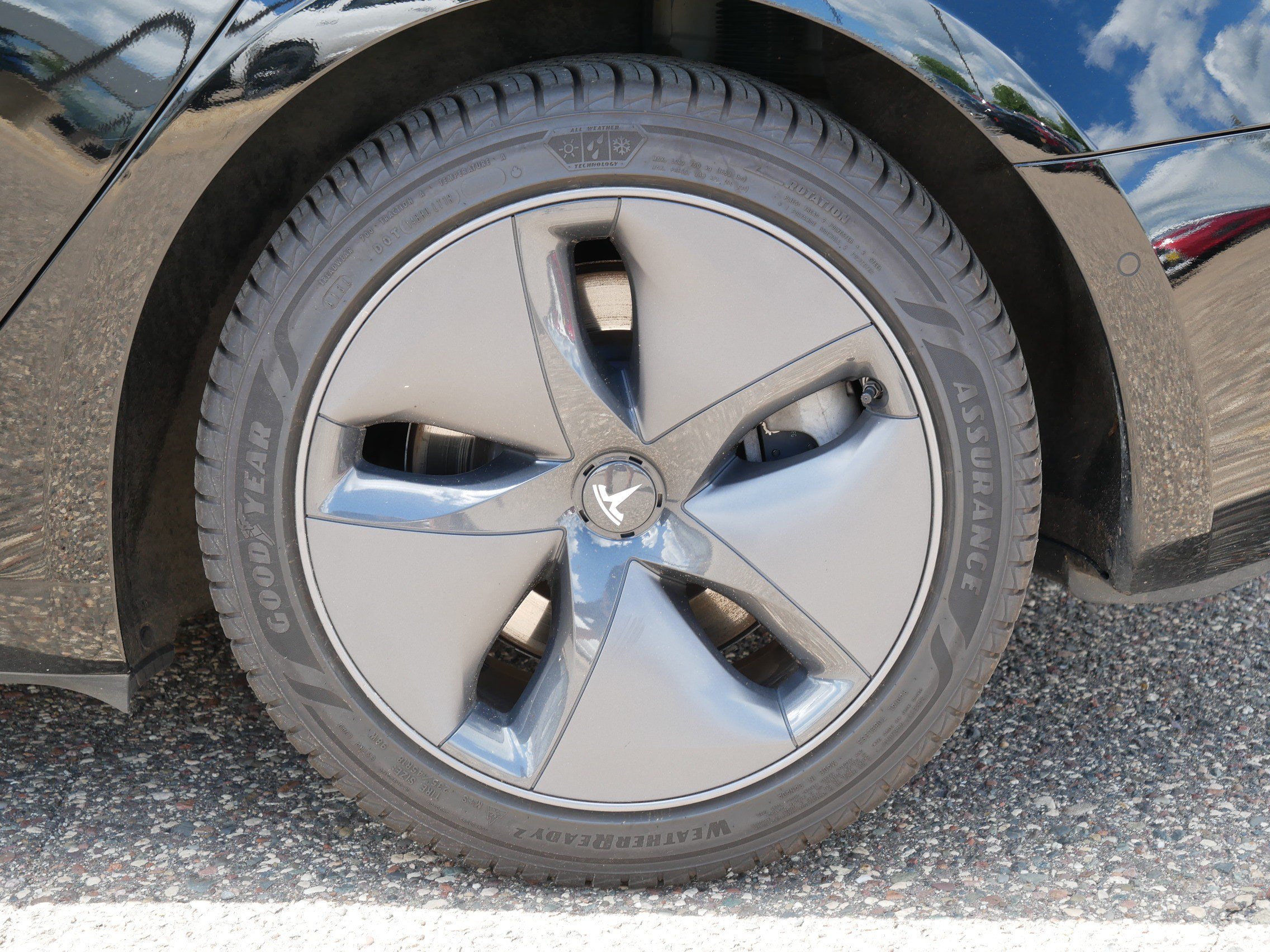 Used 2020 Tesla Model 3 Standard Range RWD image 15