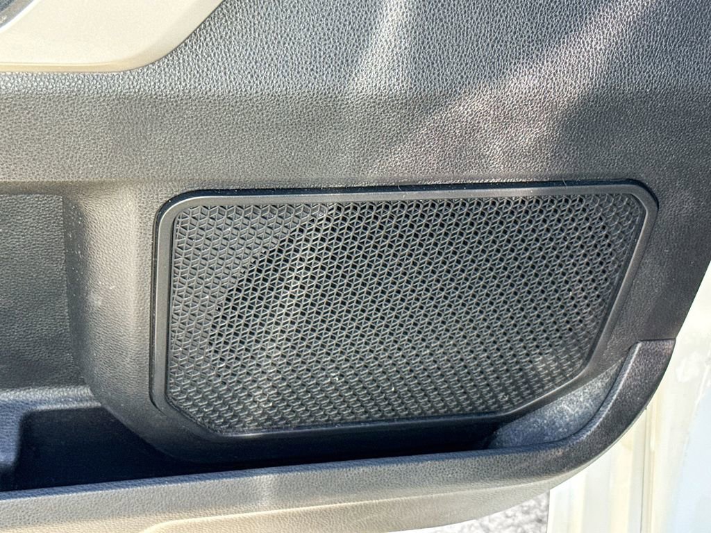 Used 2022 Toyota Tundra SR5 w/ SR5 Convenience Package image 20