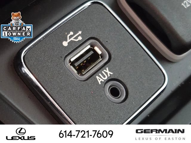 Used 2019 Jeep Cherokee Latitude Plus w/ Cold Weather Group AWD/4WD image 35