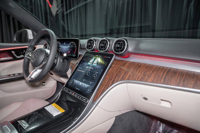 Used 2026 Mercedes-Benz C 300 Sedan image 15