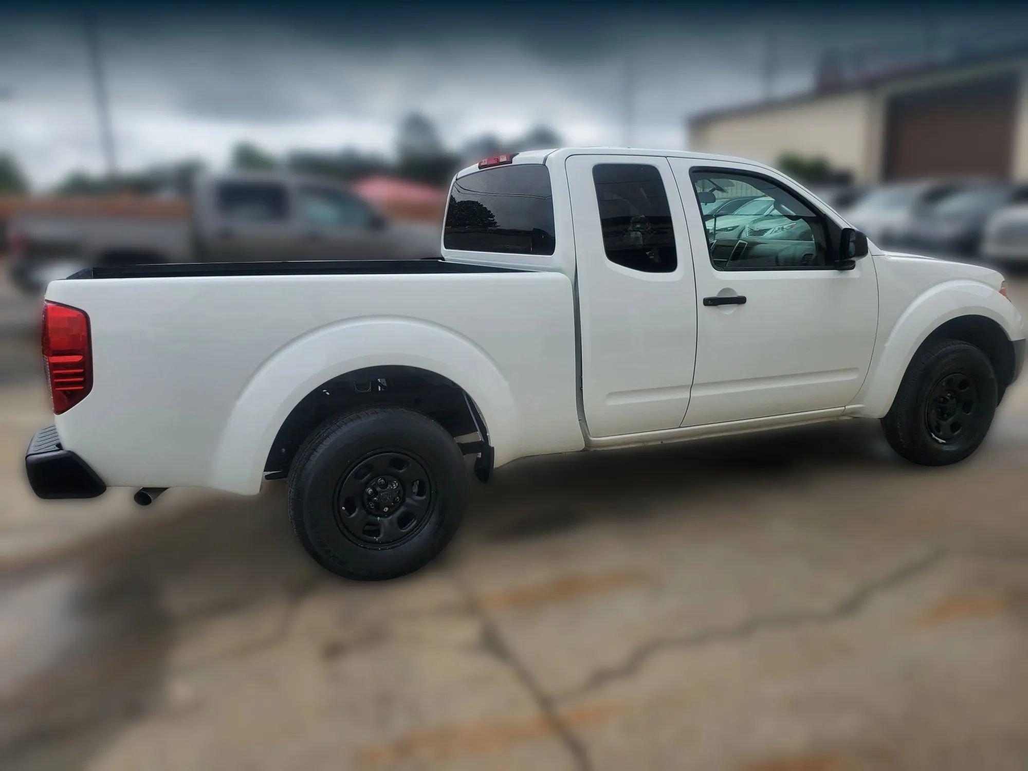 Used 2019 Nissan Frontier S RWD image 16