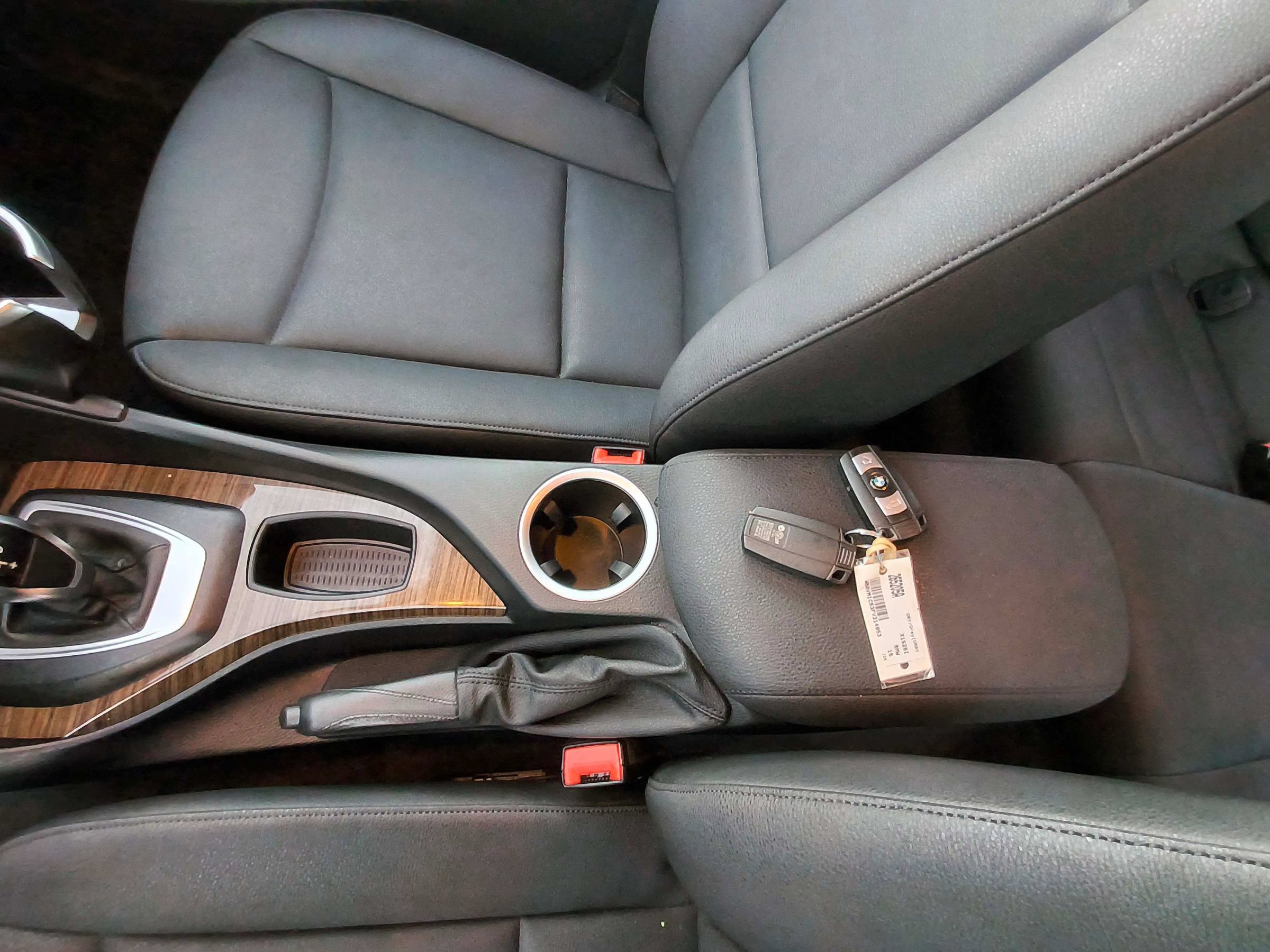 Used 2015 BMW X1 sDrive28i RWD image 12