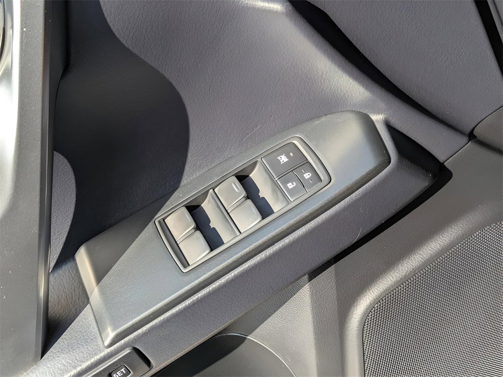 Used 2023 Lexus GX 460 Luxury image 16