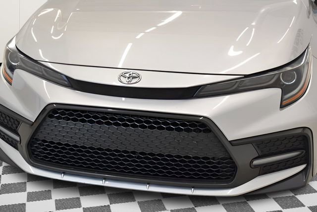 Used 2020 Toyota Corolla SE w/ Carpet Mat Package (TMS) FWD image 14