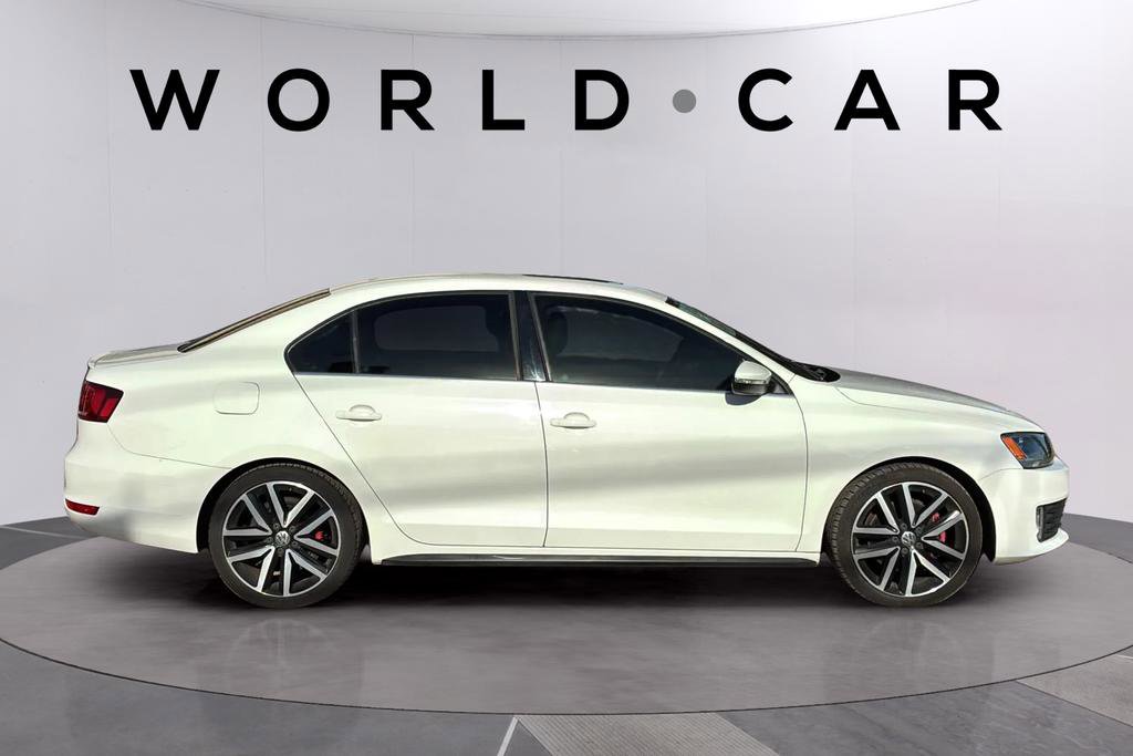 Used 2014 Volkswagen Jetta GLI Autobahn image 9