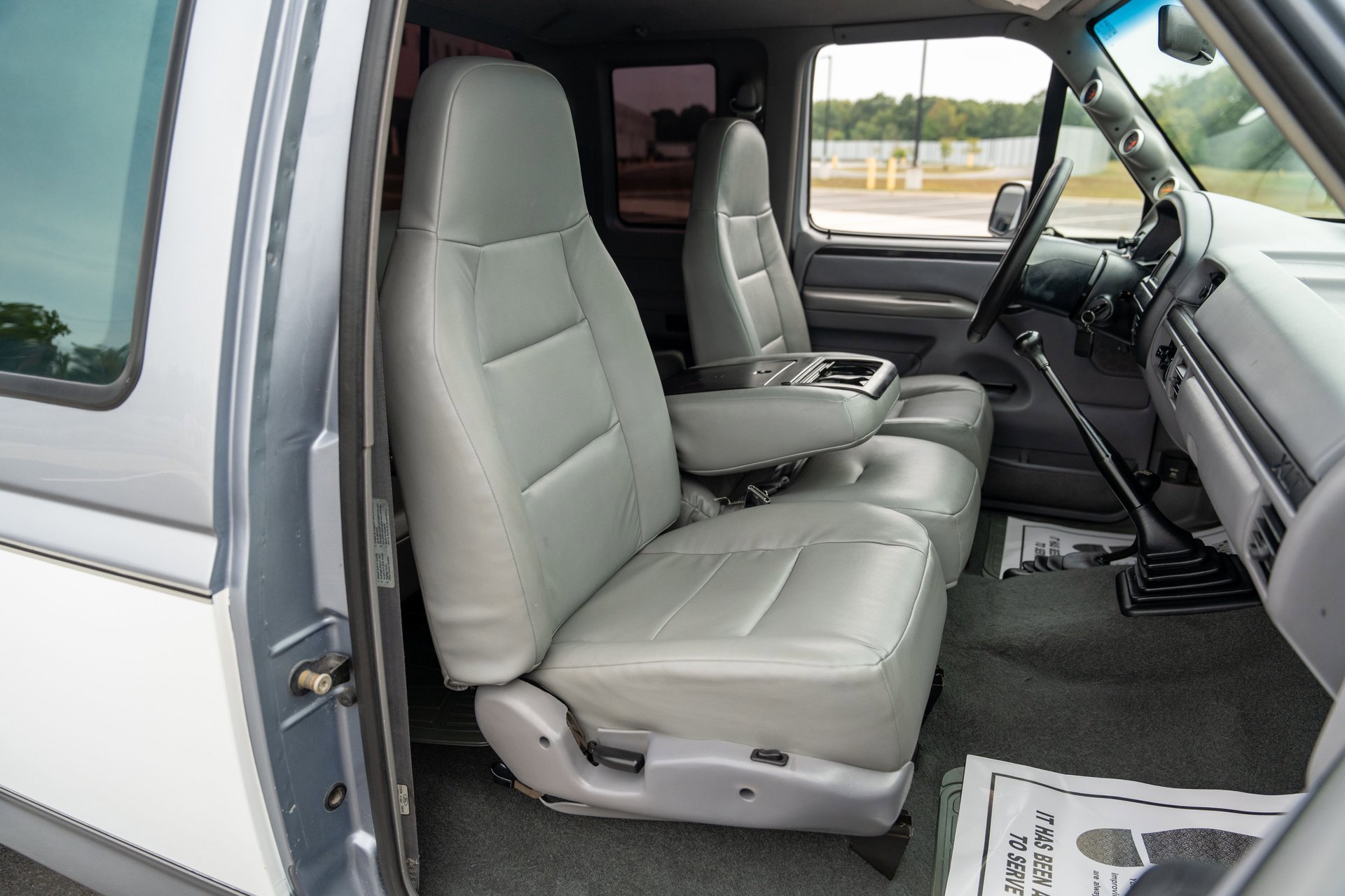 Used 1997 Ford F250 XLT image 13