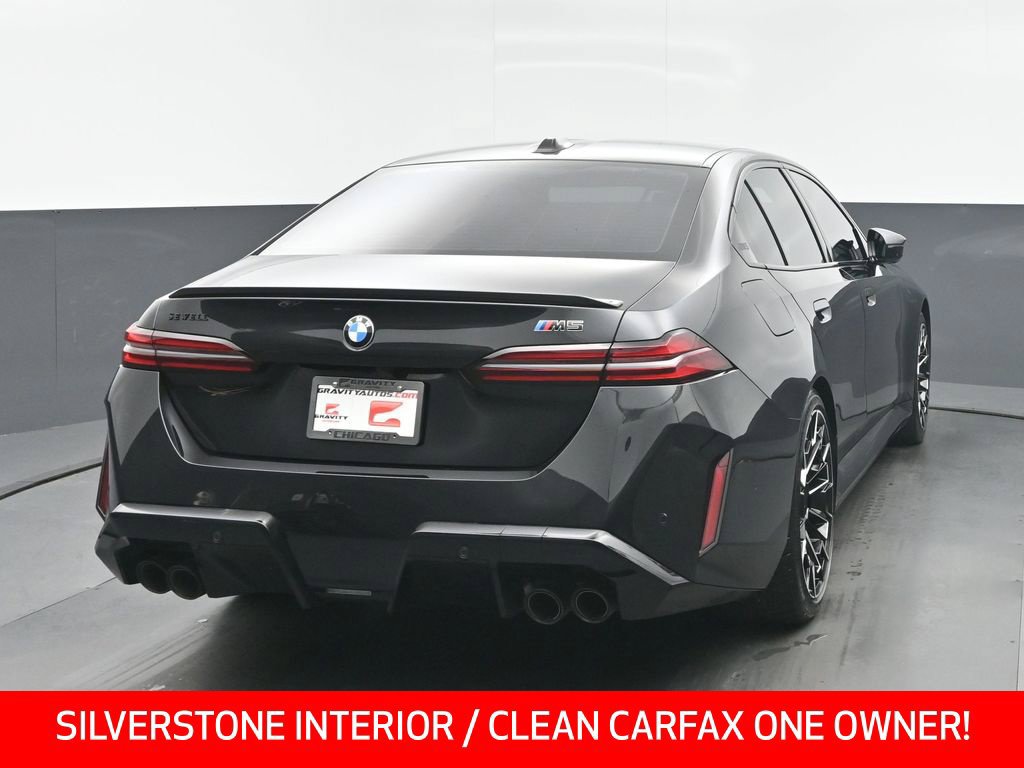 Used 2025 BMW M5 w/ Carbon Package AWD/4WD image 4