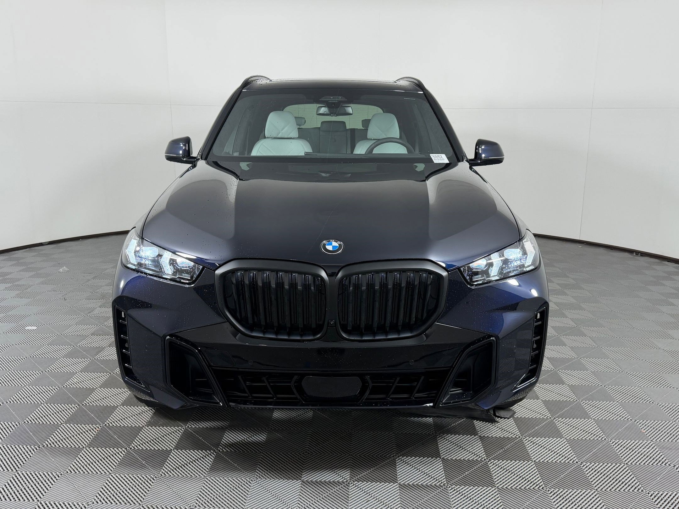 New 2026 BMW X5 sDrive40i image 6