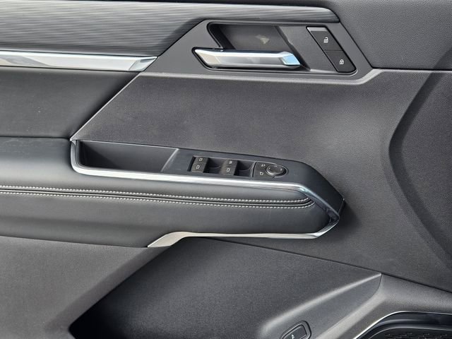 New 2026 GMC Acadia Elevation FWD image 17