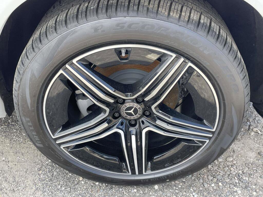 New 2026 Mercedes-Benz GLE 350 4MATIC image 11