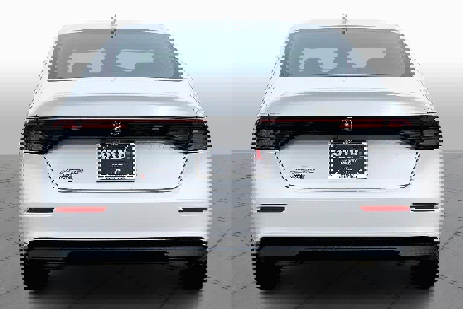 Used 2024 Honda Accord EX image 5