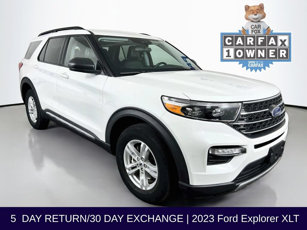 Certified 2023 Ford Explorer XLT w/ Equipment Group 202A AWD/4WD image 1