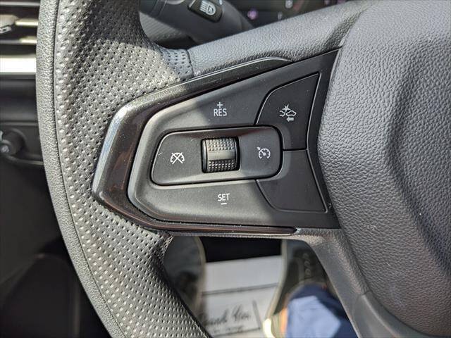 Used 2023 Chevrolet TrailBlazer LT AWD/4WD image 25