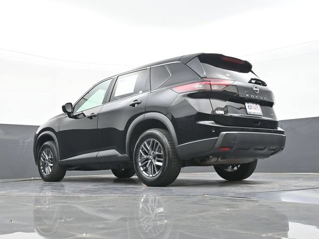 Used 2024 Nissan Rogue S AWD/4WD image 42