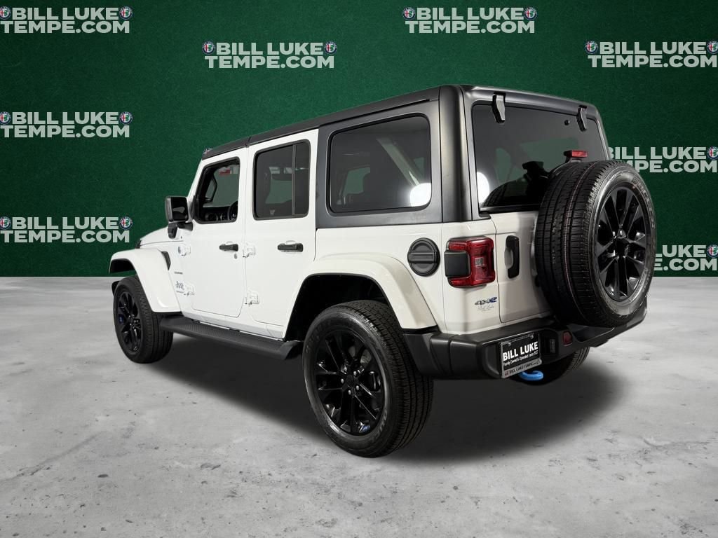 Used 2023 Jeep Wrangler Unlimited Sahara w/ Cold Weather Group image 7
