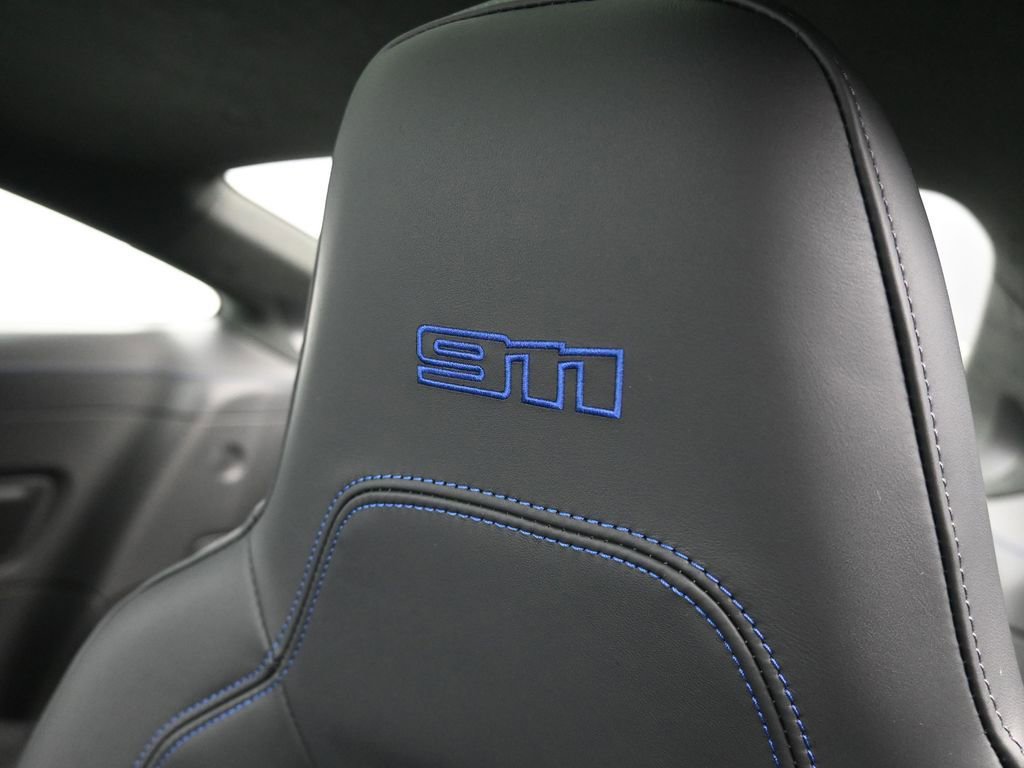 Certified 2026 Porsche 911 Carrera T image 8