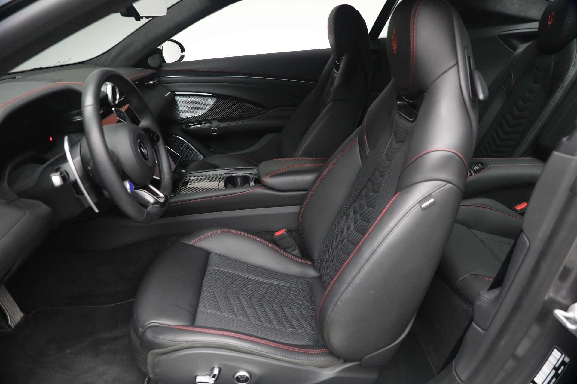 Certified 2024 Maserati GranTurismo Trofeo AWD/4WD image 14
