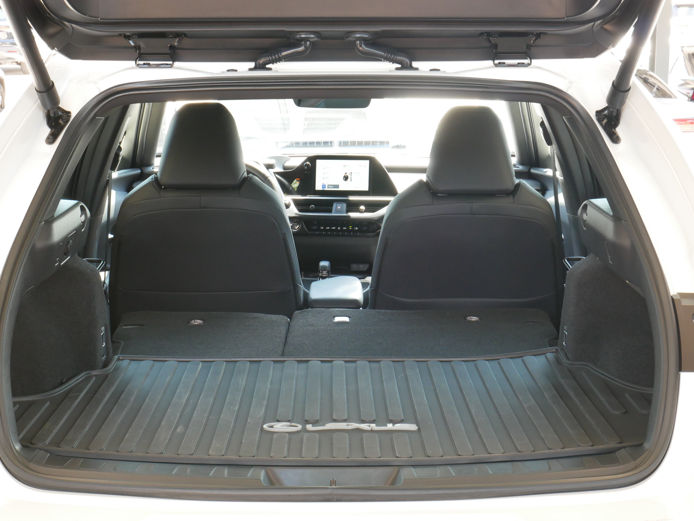 Used 2025 Lexus UX 300h FWD w/ Accessory Package (Z2) image 37