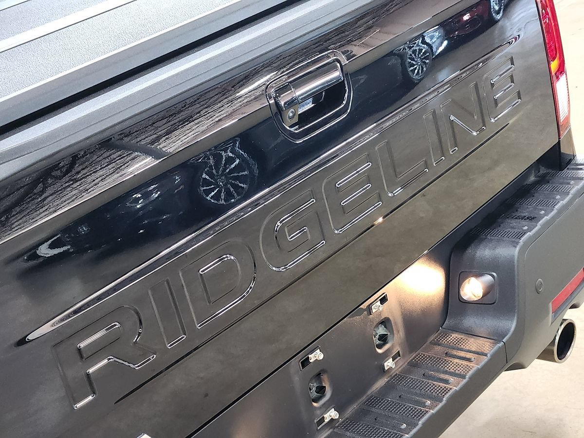 Used 2024 Honda Ridgeline Black Edition image 25