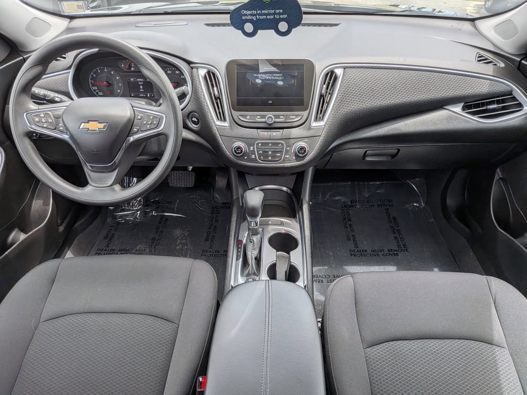 Used 2023 Chevrolet Malibu LT FWD image 13