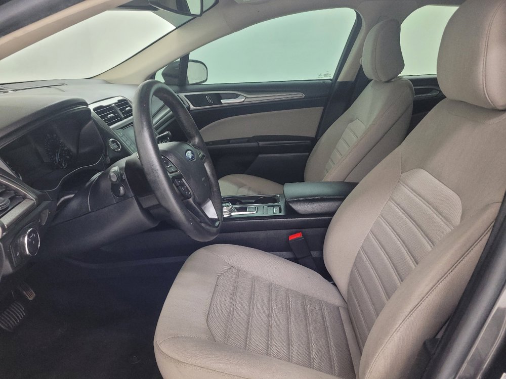 Used 2020 Ford Fusion S FWD image 17