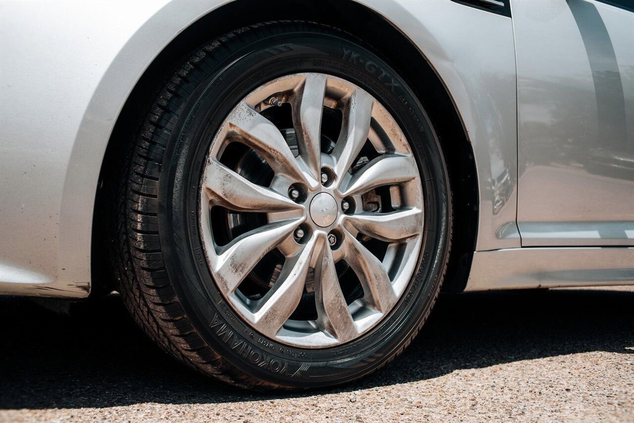 Used 2015 Kia Optima EX w/ EX Premium Package FWD image 11