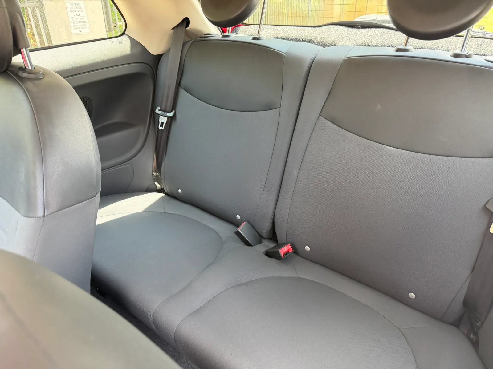 Used 2015 FIAT 500 Pop FWD image 30