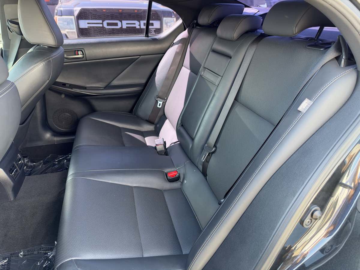 Used 2022 Lexus IS 300 w/ Accessory Package RWD image 21