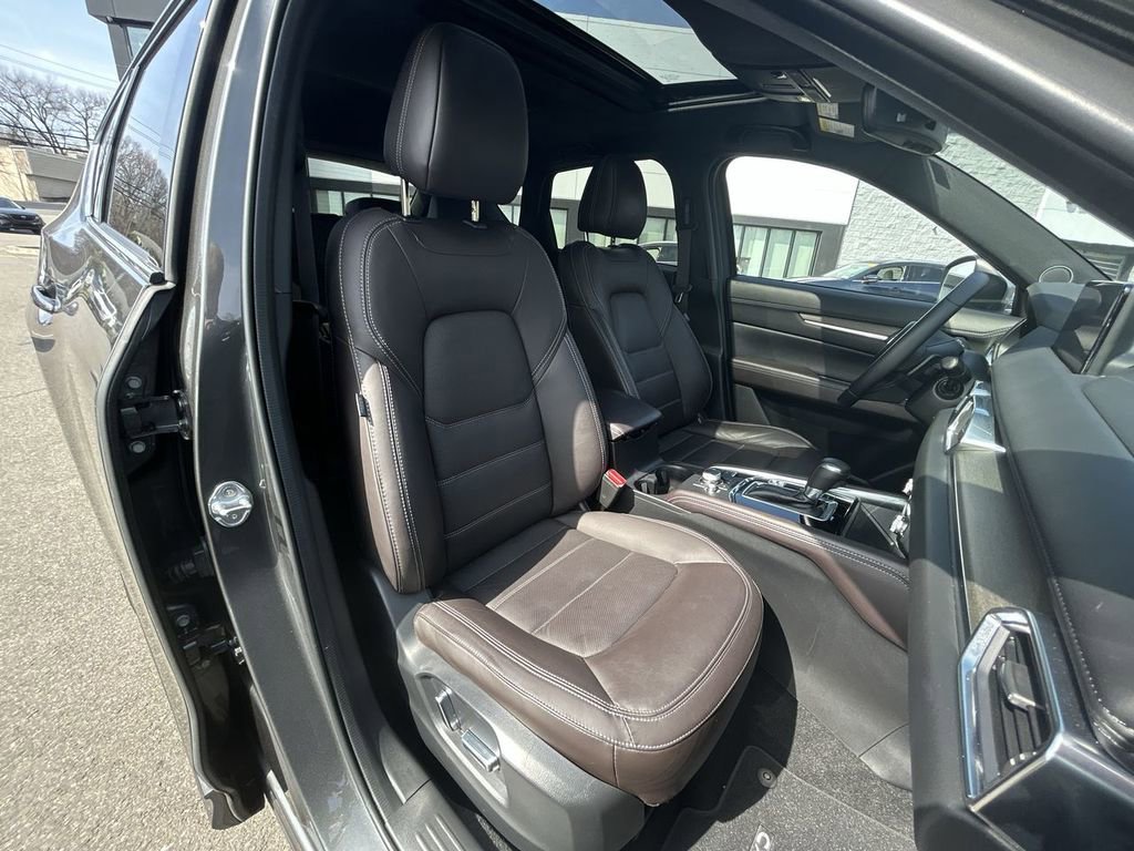 Certified 2024 MAZDA CX-5 Signature AWD/4WD image 25
