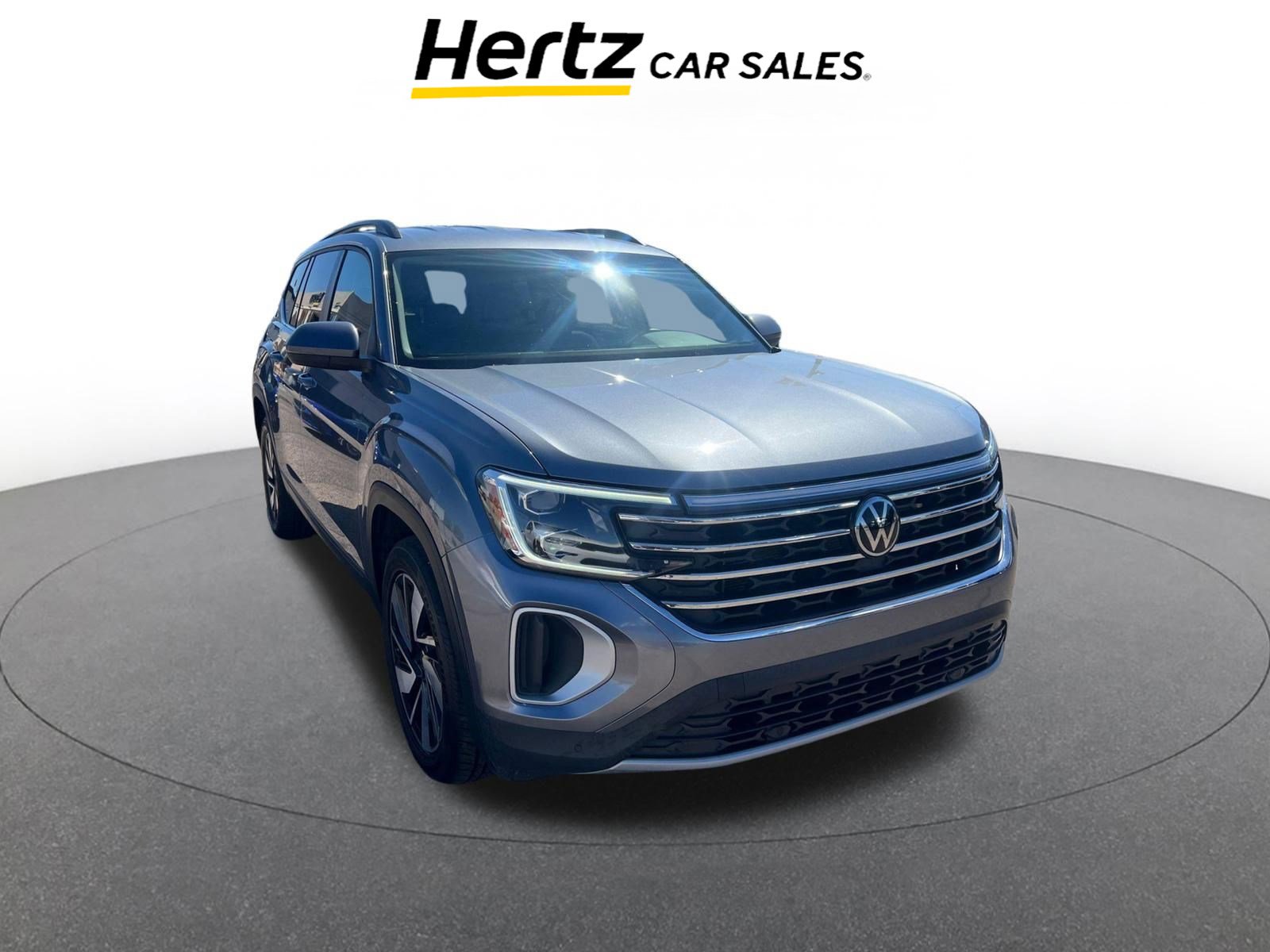 Used 2025 Volkswagen Atlas SE AWD/4WD image 1