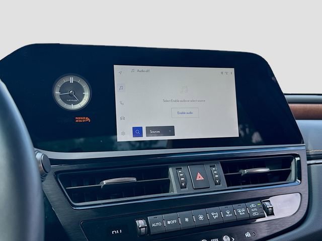 Used 2025 Lexus ES 350 w/ Premium Package image 36