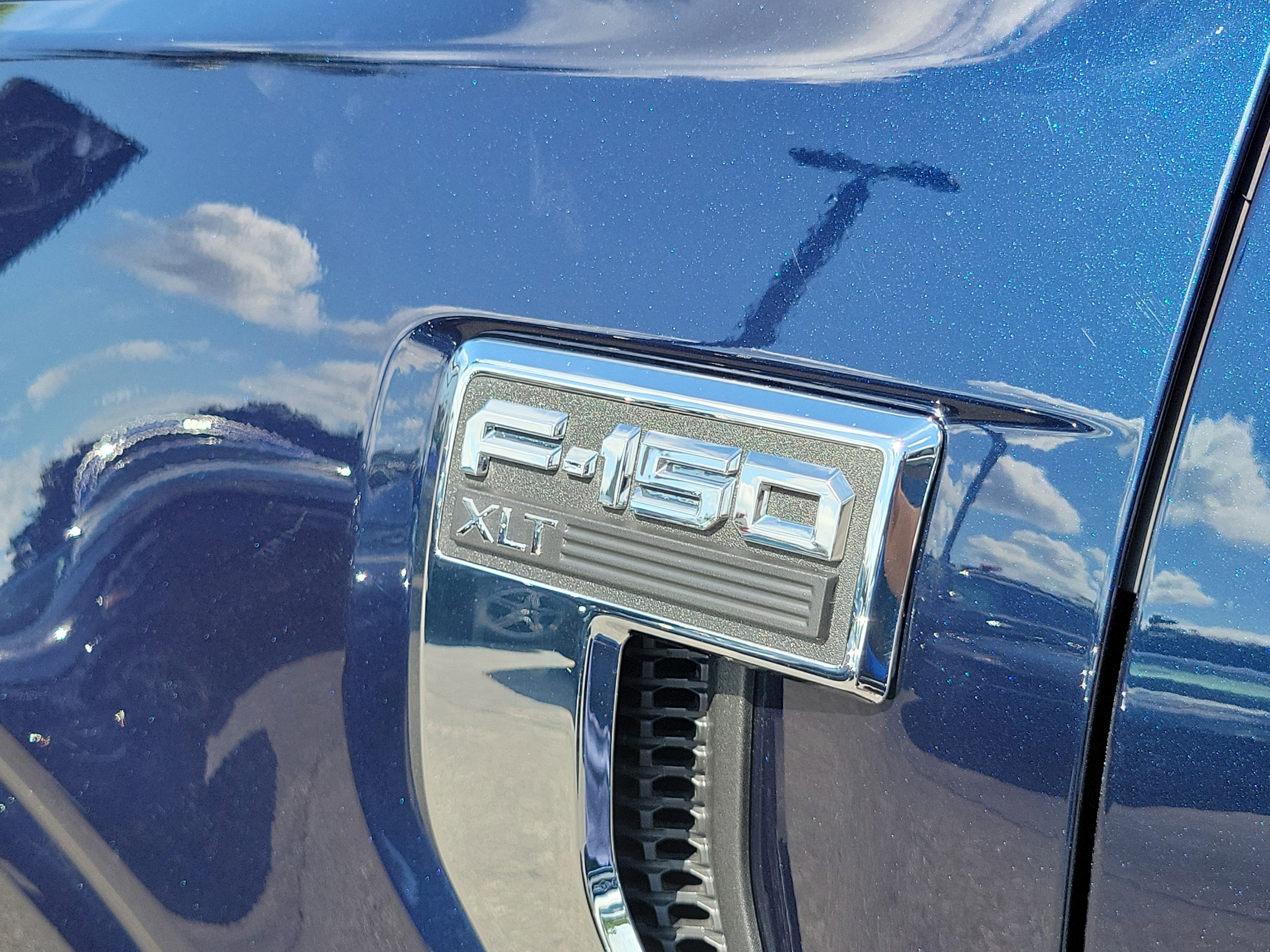 Used 2022 Ford F150 XLT w/ Equipment Group 302A High image 9