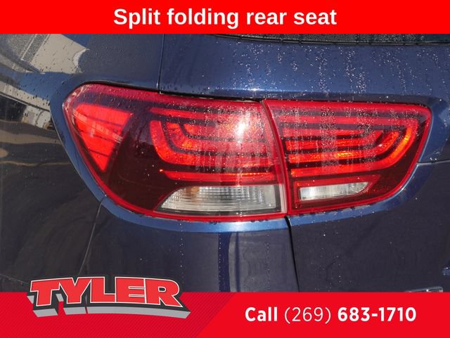 Used 2019 Kia Sorento S AWD/4WD image 12