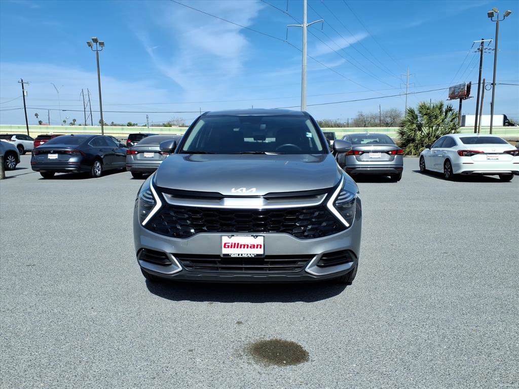 Used 2024 Kia Sportage EX image 3