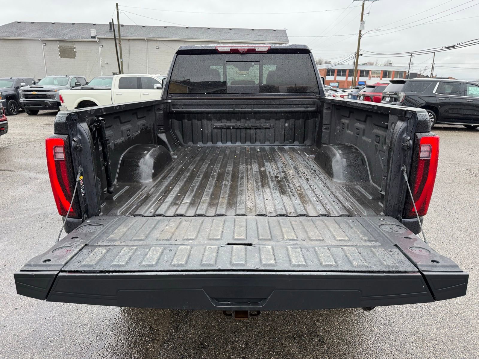 Used 2024 GMC Sierra 3500 Denali Ultimate image 33