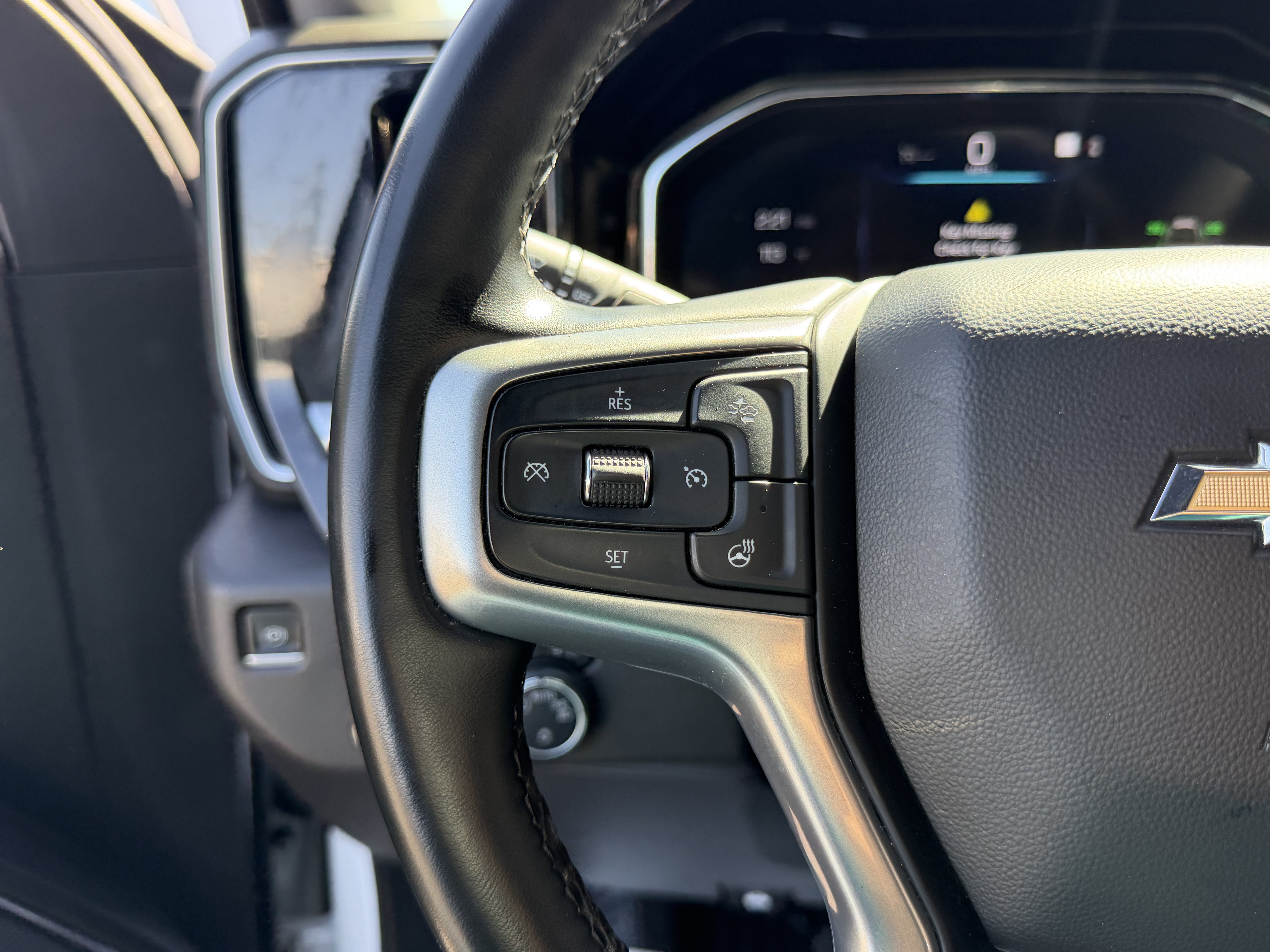 Used 2023 Chevrolet Silverado 1500 LT RWD image 20