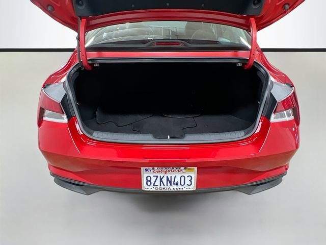 Used 2022 Hyundai Elantra SEL image 23