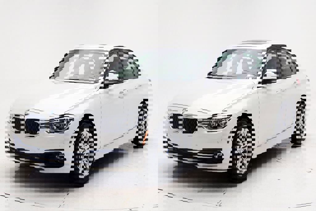 Used 2016 BMW 328i xDrive Sedan image 2