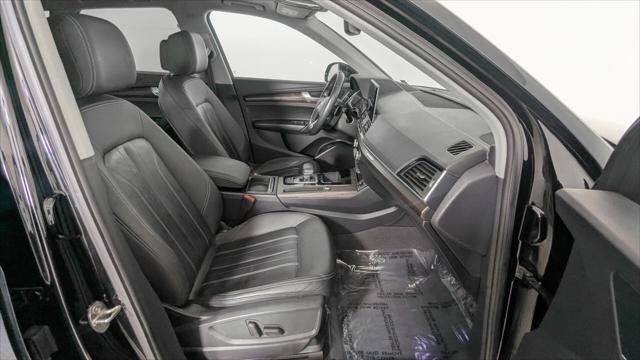 Used 2021 Audi Q5 2.0T Premium w/ Convenience Package AWD/4WD image 24