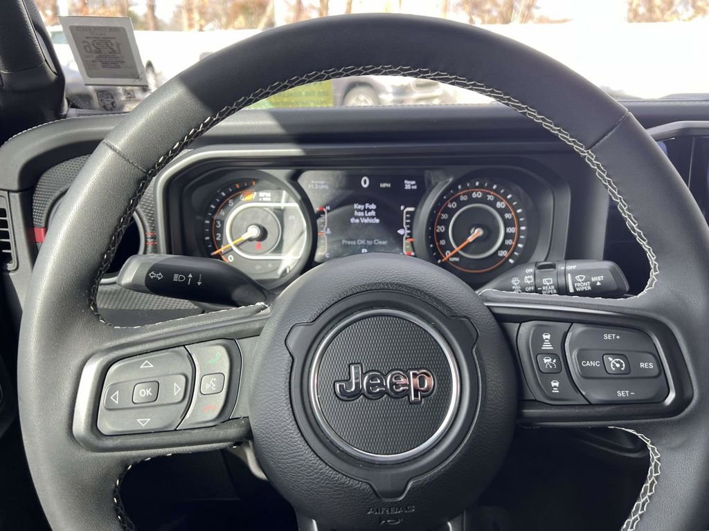 Used 2025 Jeep Wrangler Rubicon w/ XTREMEE 35" Tire Package image 30
