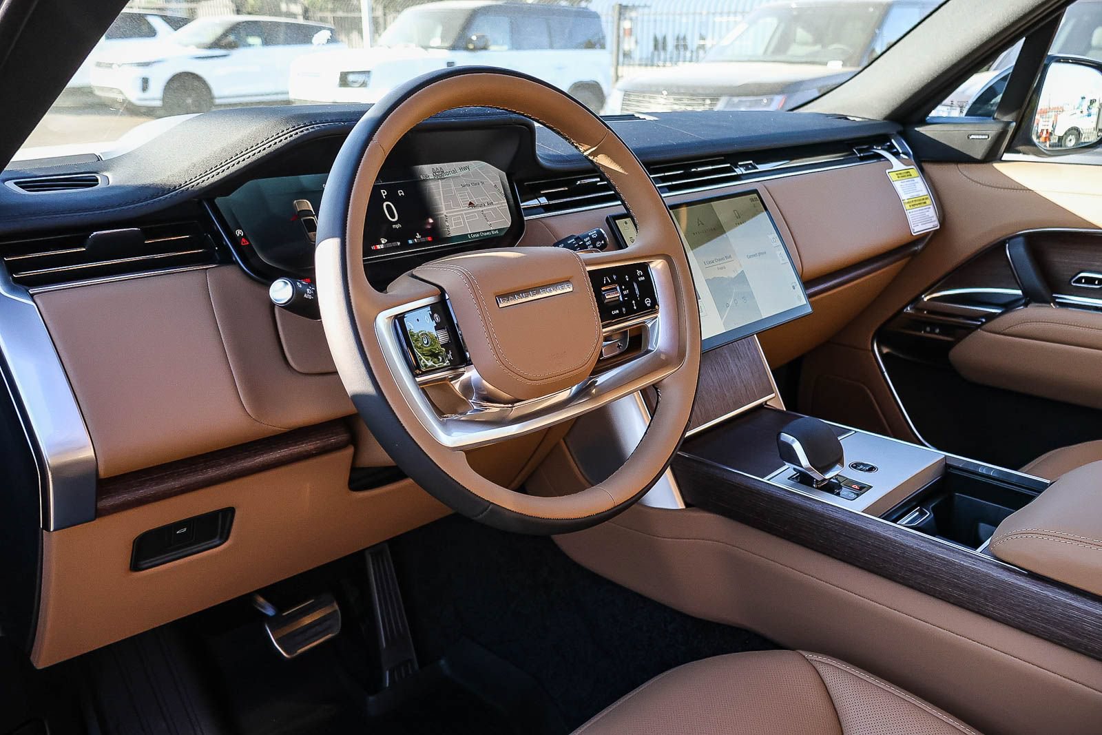 New 2026 Land Rover Range Rover Long Wheelbase SE AWD/4WD image 26