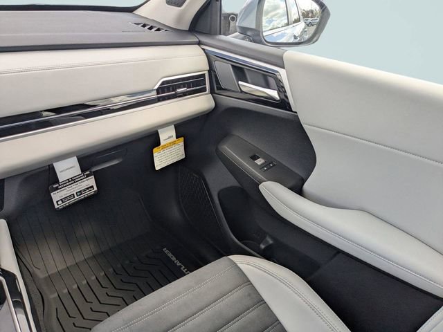 New 2026 Mitsubishi Outlander SE FWD image 16
